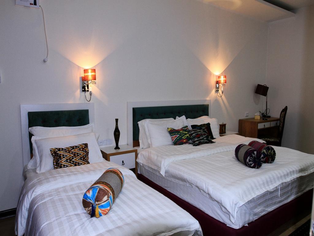 Rohat Hotel Douchanbé Extérieur photo